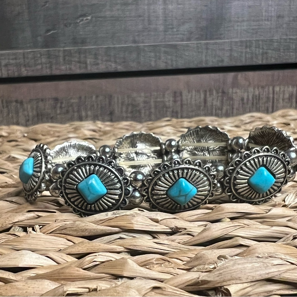 Concho Turquoise Stone Stretch Bracelet